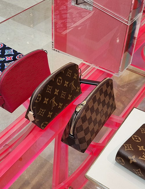 Shop Louis Vuitton MONOGRAM Cosmetic pouch (N60024, N47516, M47515) by  Sincerity_m639